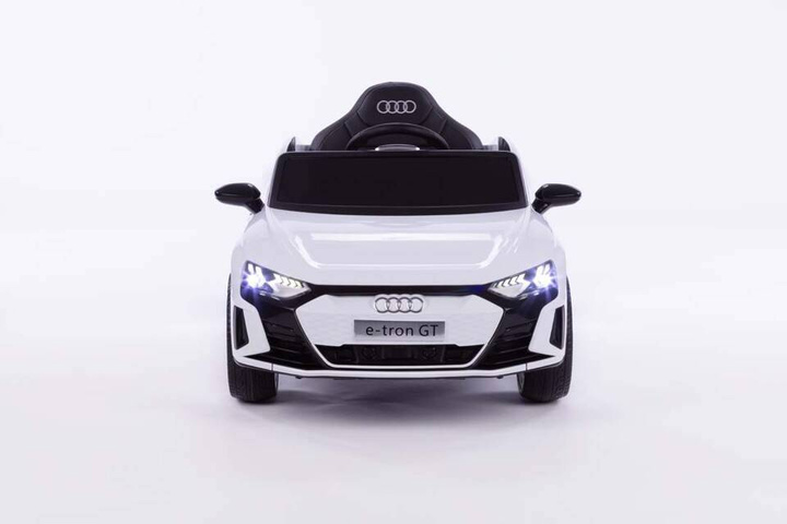 SAMOCHÓD NA AKUMULATOR AUDI RS E-TRON GT LED